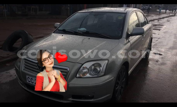 Acheter Occasion Voiture Toyota Avensis Gris à Cotonou, Benin