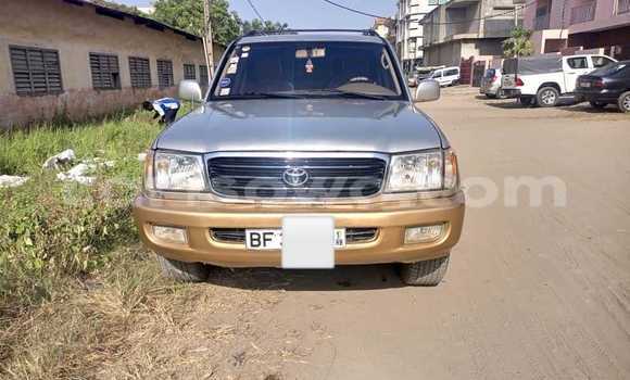 Buy Used Toyota Land Cruiser Beige Car in Cotonou in Benign Buy Used Toyota Land Cruiser Beige Car in Cotonou in Benign