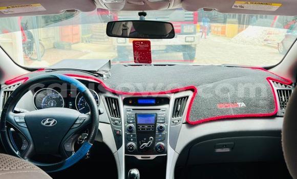 Acheter Occasion Voiture Hyundai Sonata Blanc à Abomey Calavi, Benin Acheter Occasion Voiture Hyundai Sonata Blanc à Abomey Calavi, Benin