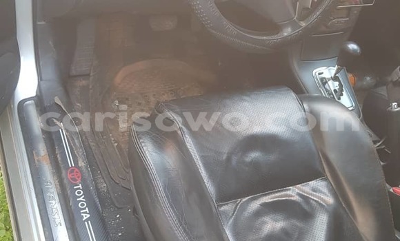 Ra Àlòkù Toyota Avensis Silver Ọkọ̀ in Cotonou ni Benin Ra Àlòkù Toyota Avensis Silver Ọkọ̀ in Cotonou ni Benin