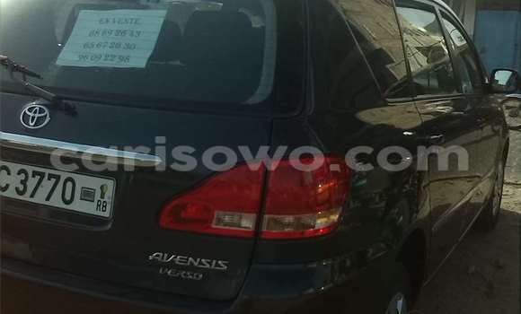 Ra Àlòkù Toyota Avensis Black Ọkọ̀ in Cotonou ni Benin Ra Àlòkù Toyota Avensis Black Ọkọ̀ in Cotonou ni Benin