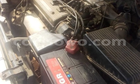 Acheter Occasion Voiture Toyota Carina Gris à Cotonou, Benin Acheter Occasion Voiture Toyota Carina Gris à Cotonou, Benin