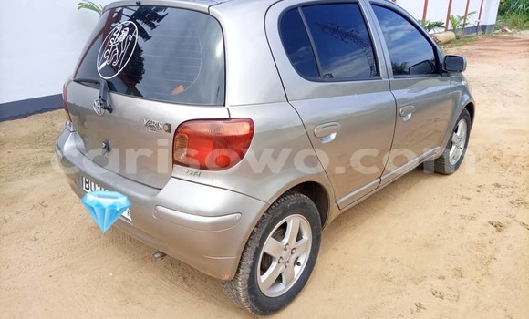 Ra Àlòkù Toyota Yaris Silver Ọkọ̀ in Cotonou ni Benin Ra Àlòkù Toyota Yaris Silver Ọkọ̀ in Cotonou ni Benin