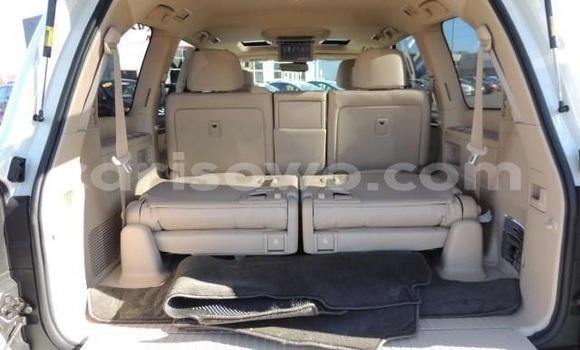Acheter Occasion Voiture Toyota Land Cruiser Blanc à Cotonou, Benin Acheter Occasion Voiture Toyota Land Cruiser Blanc à Cotonou, Benin