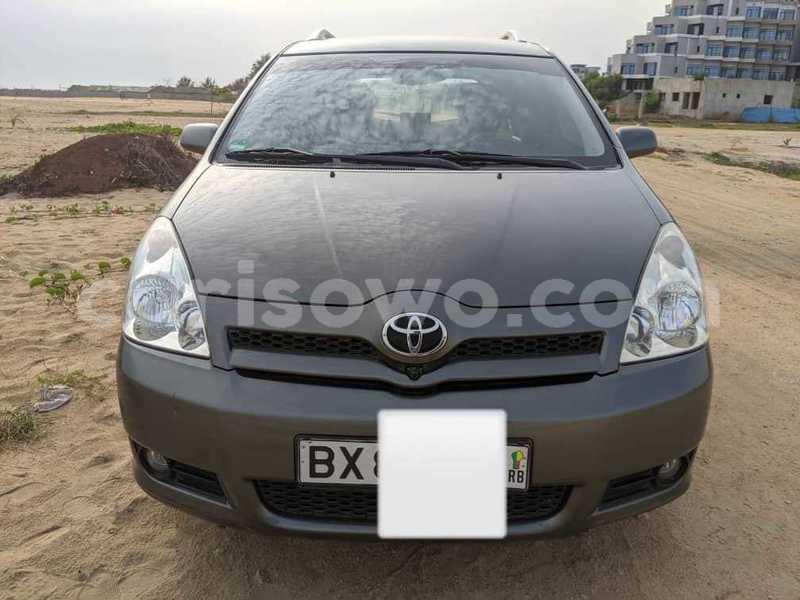 Big with watermark toyota corolla verso benin cotonou 16178