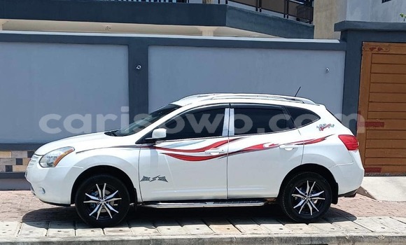 Acheter Occasion Voiture Nissan Rogue Blanc à Cotonou, Benin Acheter Occasion Voiture Nissan Rogue Blanc à Cotonou, Benin