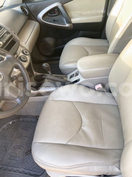 Big with watermark toyota rav4 benin cotonou 16182