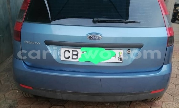 Acheter Occasion Voiture Ford Fiesta Bleu à Cotonou, Benin Acheter Occasion Voiture Ford Fiesta Bleu à Cotonou, Benin