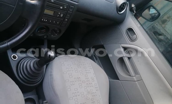 Acheter Occasion Voiture Ford Fiesta Bleu à Cotonou, Benin Acheter Occasion Voiture Ford Fiesta Bleu à Cotonou, Benin