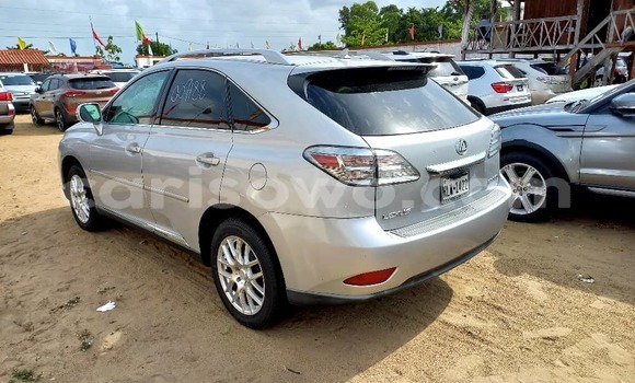 Sayi Na hannu Lexus RX 350 White Mota in Cotonou a Benin Sayi Na hannu Lexus RX 350 White Mota in Cotonou a Benin