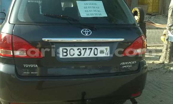 Ra Àlòkù Toyota Avensis Black Ọkọ̀ in Cotonou ni Benin Ra Àlòkù Toyota Avensis Black Ọkọ̀ in Cotonou ni Benin