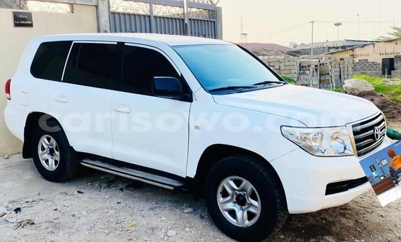 Acheter Occasion Voiture Toyota Land Cruiser Prado Blanc à Abomey Calavi, Benin