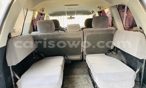 Acheter Occasion Voiture Toyota Land Cruiser Prado Blanc à Abomey Calavi, Benin Acheter Occasion Voiture Toyota Land Cruiser Prado Blanc à Abomey Calavi, Benin