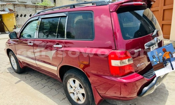 Buy Used Toyota Highlander Red Car in Cotonou in Benign Buy Used Toyota Highlander Red Car in Cotonou in Benign
