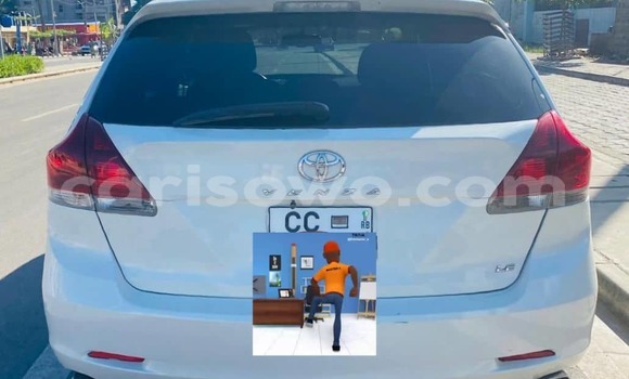 Buy Used Toyota Venza White Car in Cotonou in Benign Buy Used Toyota Venza White Car in Cotonou in Benign