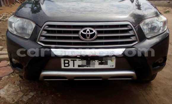 Ra Àlòkù Toyota Highlander Brown Ọkọ̀ in Cotonou ni Benin