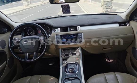 Sayi Na hannu Range Rover Evoque White Mota in Cotonou a Benin Sayi Na hannu Range Rover Evoque White Mota in Cotonou a Benin