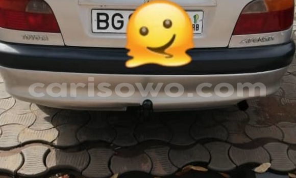 Ra Àlòkù Toyota Avensis Silver Ọkọ̀ in Cotonou ni Benin