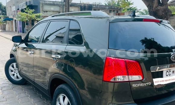 Ra Àlòkù Kia Sorento Alawọ ewe Ọkọ̀ in Cotonou ni Benin