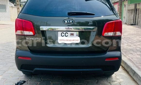 Sayi Na hannu Kia Sorento Green Mota in Cotonou a Benin Sayi Na hannu Kia Sorento Green Mota in Cotonou a Benin