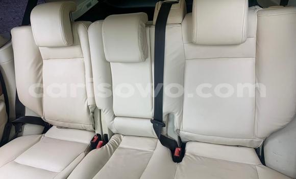 Acheter Occasion Voiture Range Rover Range Rover Blanc à Cotonou, Benin Acheter Occasion Voiture Range Rover Range Rover Blanc à Cotonou, Benin