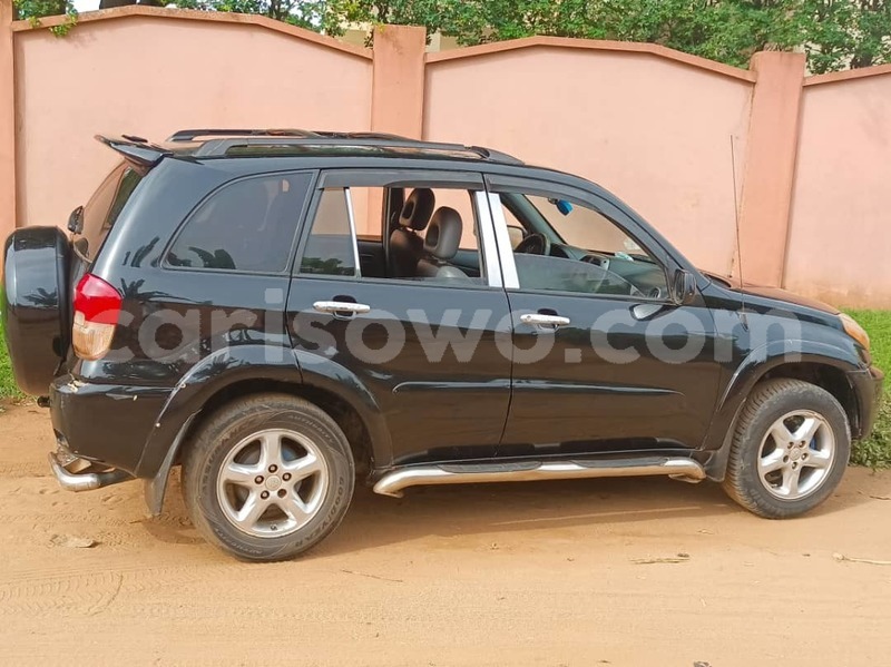 Big with watermark toyota rav4 benin cotonou 16262