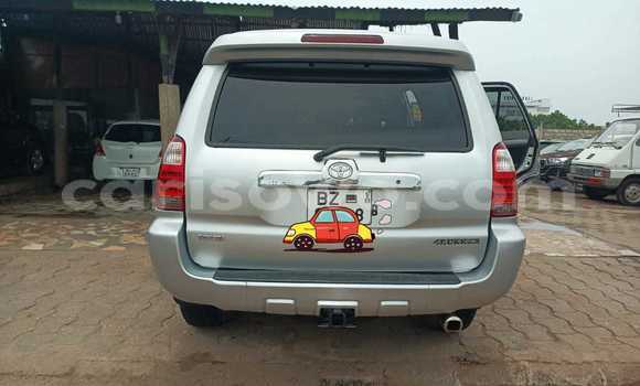 Sayi Na hannu Toyota 4Runner Azurfa Mota in Cotonou a Benin