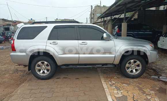 Acheter Occasion Voiture Toyota 4Runner Gris à Cotonou, Benin Acheter Occasion Voiture Toyota 4Runner Gris à Cotonou, Benin