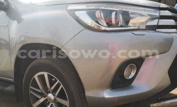 Buy Used Toyota Hilux Silver Car in Cotonou in Benign Buy Used Toyota Hilux Silver Car in Cotonou in Benign