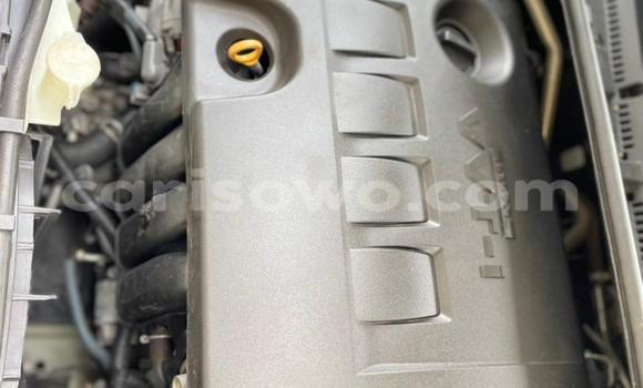 Ra Àlòkù Toyota Corolla funfun Ọkọ̀ in Cotonou ni Benin Ra Àlòkù Toyota Corolla funfun Ọkọ̀ in Cotonou ni Benin