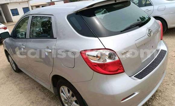 Sayi Na hannu Toyota Matrix Sauran Mota in Cotonou a Benin Sayi Na hannu Toyota Matrix Sauran Mota in Cotonou a Benin