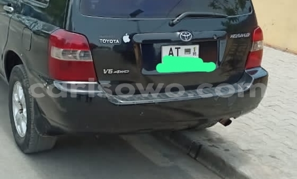 Sayi Na hannu Toyota Highlander Green Mota in Cotonou a Benin Sayi Na hannu Toyota Highlander Green Mota in Cotonou a Benin