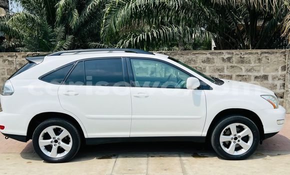 Acheter Occasion Voiture Lexus RX 330 Blanc à Cotonou, Benin Acheter Occasion Voiture Lexus RX 330 Blanc à Cotonou, Benin