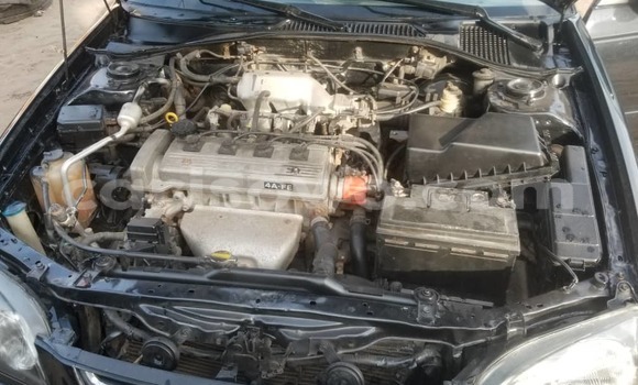 Sayi Na hannu Toyota Avensis Green Mota in Cotonou a Benin Sayi Na hannu Toyota Avensis Green Mota in Cotonou a Benin