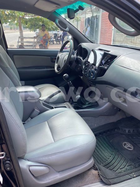 Big with watermark toyota hilux benin cotonou 16298