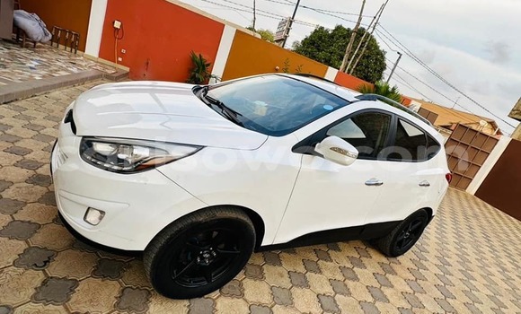 Ra Àlòkù Hyundai Tucson funfun Ọkọ̀ in Porto Novo ni Benin Ra Àlòkù Hyundai Tucson funfun Ọkọ̀ in Porto Novo ni Benin