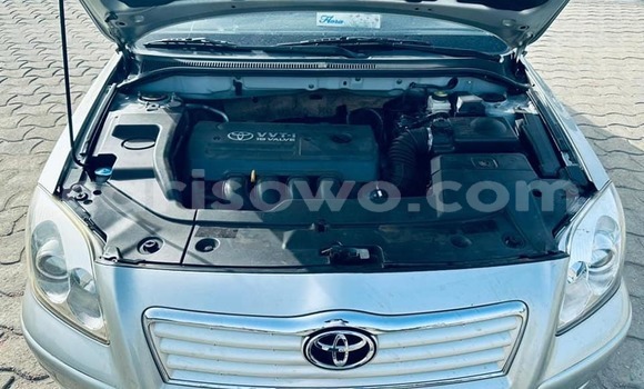 Acheter Occasion Voiture Toyota Avensis Gris à Porto Novo, Benin Acheter Occasion Voiture Toyota Avensis Gris à Porto Novo, Benin