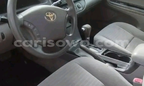Ra Àlòkù Toyota Camry Silver Ọkọ̀ in Cotonou ni Benin Ra Àlòkù Toyota Camry Silver Ọkọ̀ in Cotonou ni Benin