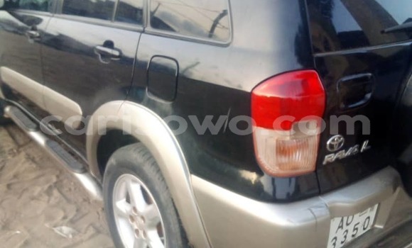 Sayi Na hannu Toyota RAV4 Black Mota in Cotonou a Benin Sayi Na hannu Toyota RAV4 Black Mota in Cotonou a Benin