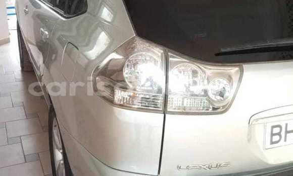 Sayi Na hannu Lexus RX 330 Sauran Mota in Cotonou a Benin Sayi Na hannu Lexus RX 330 Sauran Mota in Cotonou a Benin