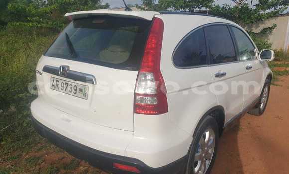 Sayi Na hannu Honda CR–V White Mota in Cotonou a Benin