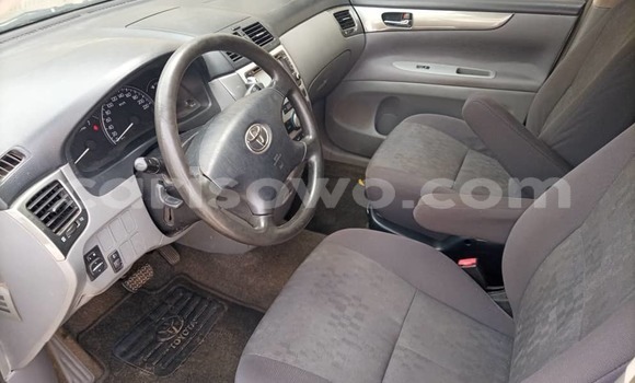 Ra Àlòkù Toyota Avensis Verso Silver Ọkọ̀ in Cotonou ni Benin Ra Àlòkù Toyota Avensis Verso Silver Ọkọ̀ in Cotonou ni Benin