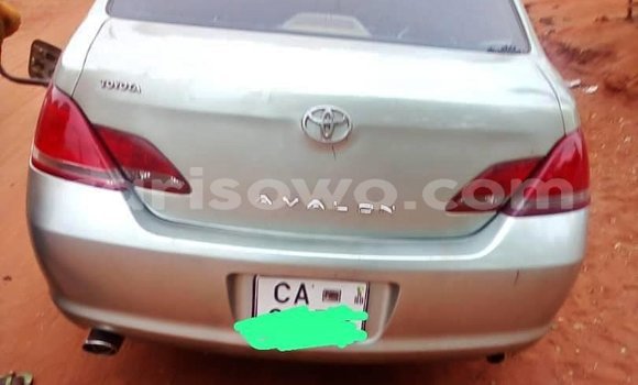 Ra Àlòkù Toyota Avalon Alagara Ọkọ̀ in Cotonou ni Benin Ra Àlòkù Toyota Avalon Alagara Ọkọ̀ in Cotonou ni Benin