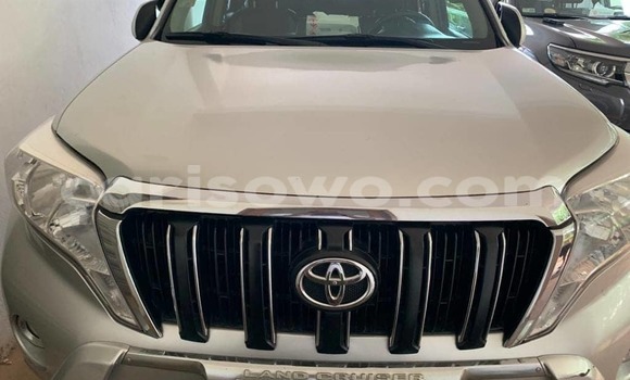 Acheter Occasion Voiture Toyota Land Cruiser Prado Gris à Abomey Calavi, Benin Acheter Occasion Voiture Toyota Land Cruiser Prado Gris à Abomey Calavi, Benin