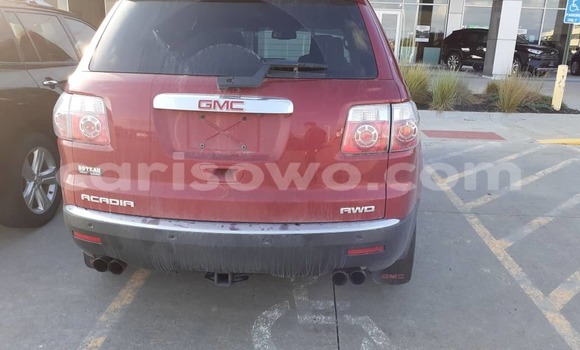 Sayi Imported GMC Acadia Red Mota in Cotonou a Benin Sayi Imported GMC Acadia Red Mota in Cotonou a Benin