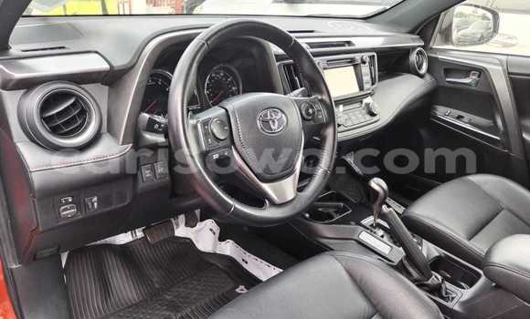 Ra Àlòkù Toyota RAV4 Red Ọkọ̀ in Cotonou ni Benin Ra Àlòkù Toyota RAV4 Red Ọkọ̀ in Cotonou ni Benin