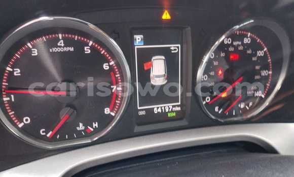 Ra Àlòkù Toyota RAV4 Red Ọkọ̀ in Cotonou ni Benin Ra Àlòkù Toyota RAV4 Red Ọkọ̀ in Cotonou ni Benin