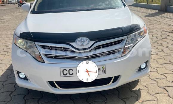 Ra Àlòkù Toyota Venza funfun Ọkọ̀ in Cotonou ni Benin