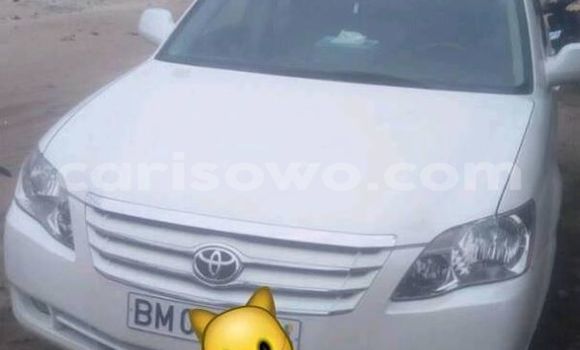 Acheter Occasion Voiture Toyota Avalon Blanc à Cotonou au Benin Acheter Occasion Voiture Toyota Avalon Blanc à Cotonou au Benin