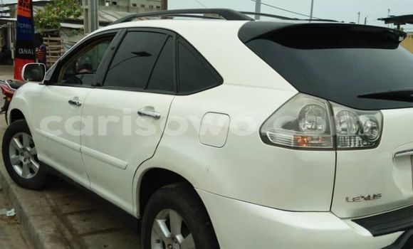 Acheter Occasion Voiture Lexus RX 350 Blanc à Cotonou, Benin Acheter Occasion Voiture Lexus RX 350 Blanc à Cotonou, Benin